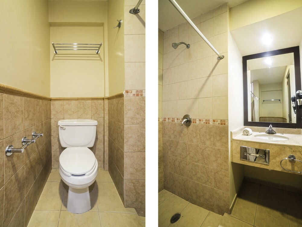 Las Iglesias by OYO Rooms