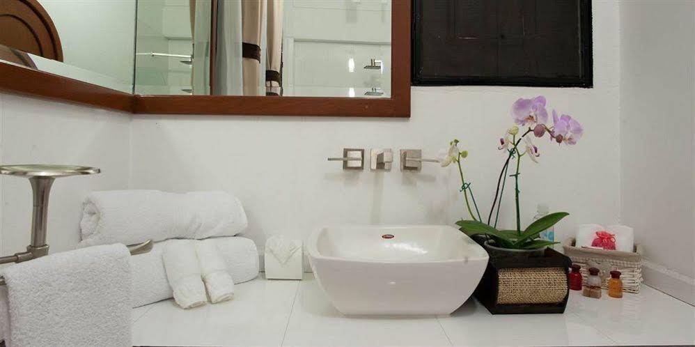 Colibri Hotel B&B