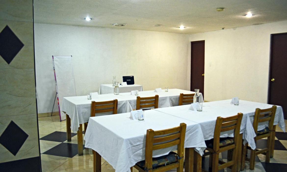 Hotel Santa Cruz