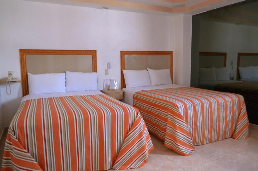 Hotel Santa Cruz