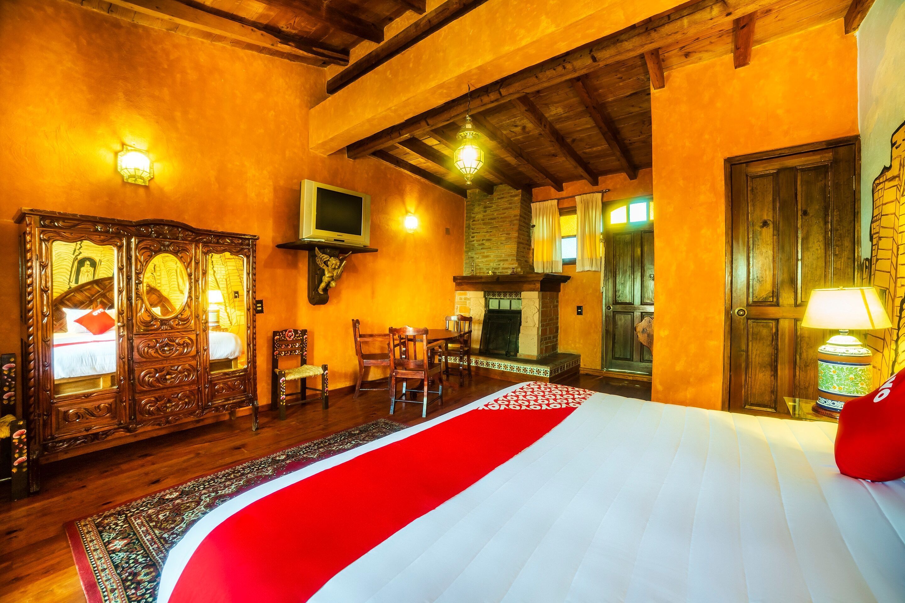 Oyo Hotel El Mineral