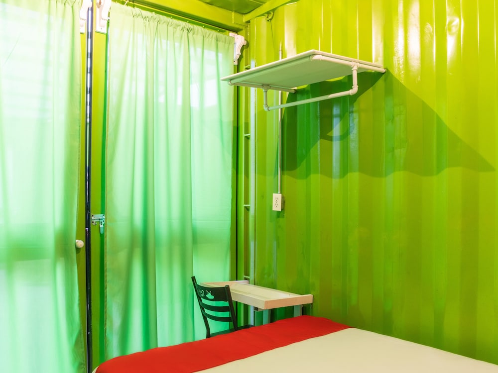 Hotel Box Park