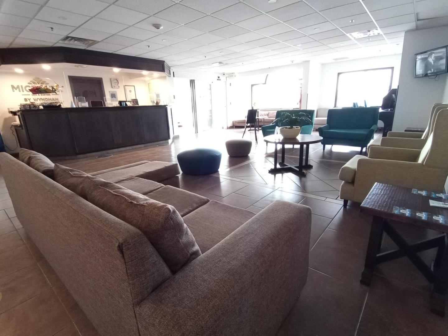 Microtel Inn & Suites by Wyndham Toluca