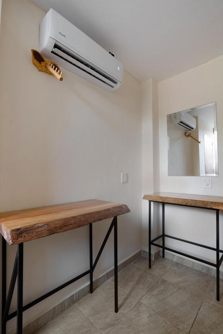 Hotel Ashly Loma Larga