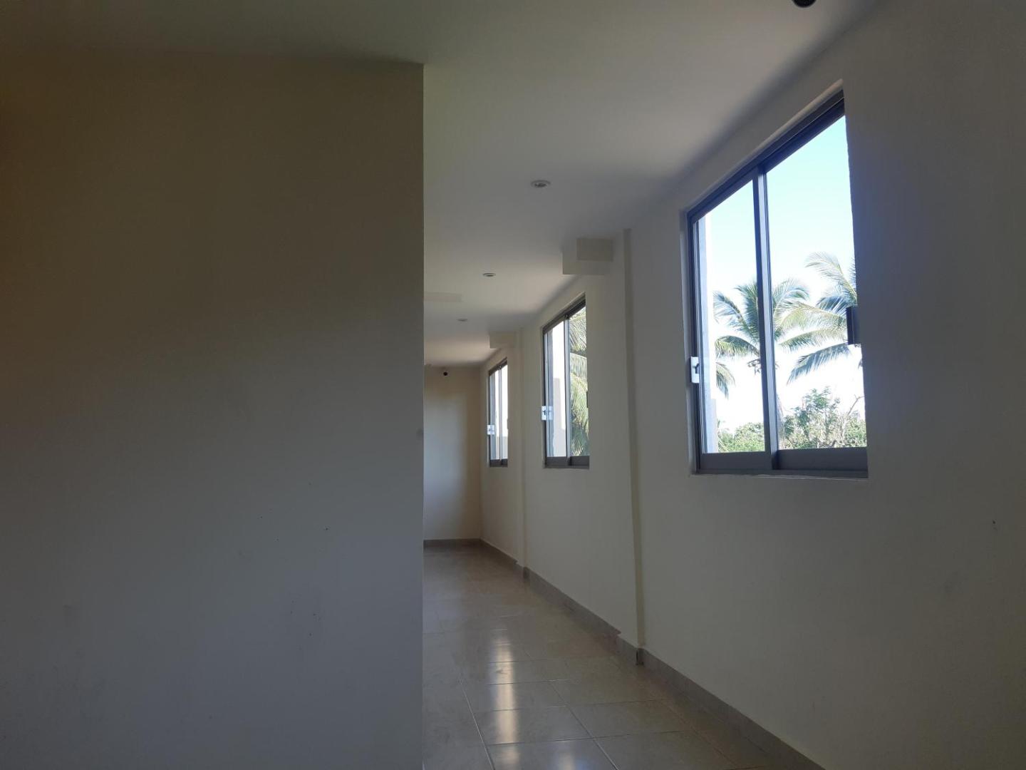 Hotel Ashly Loma Larga