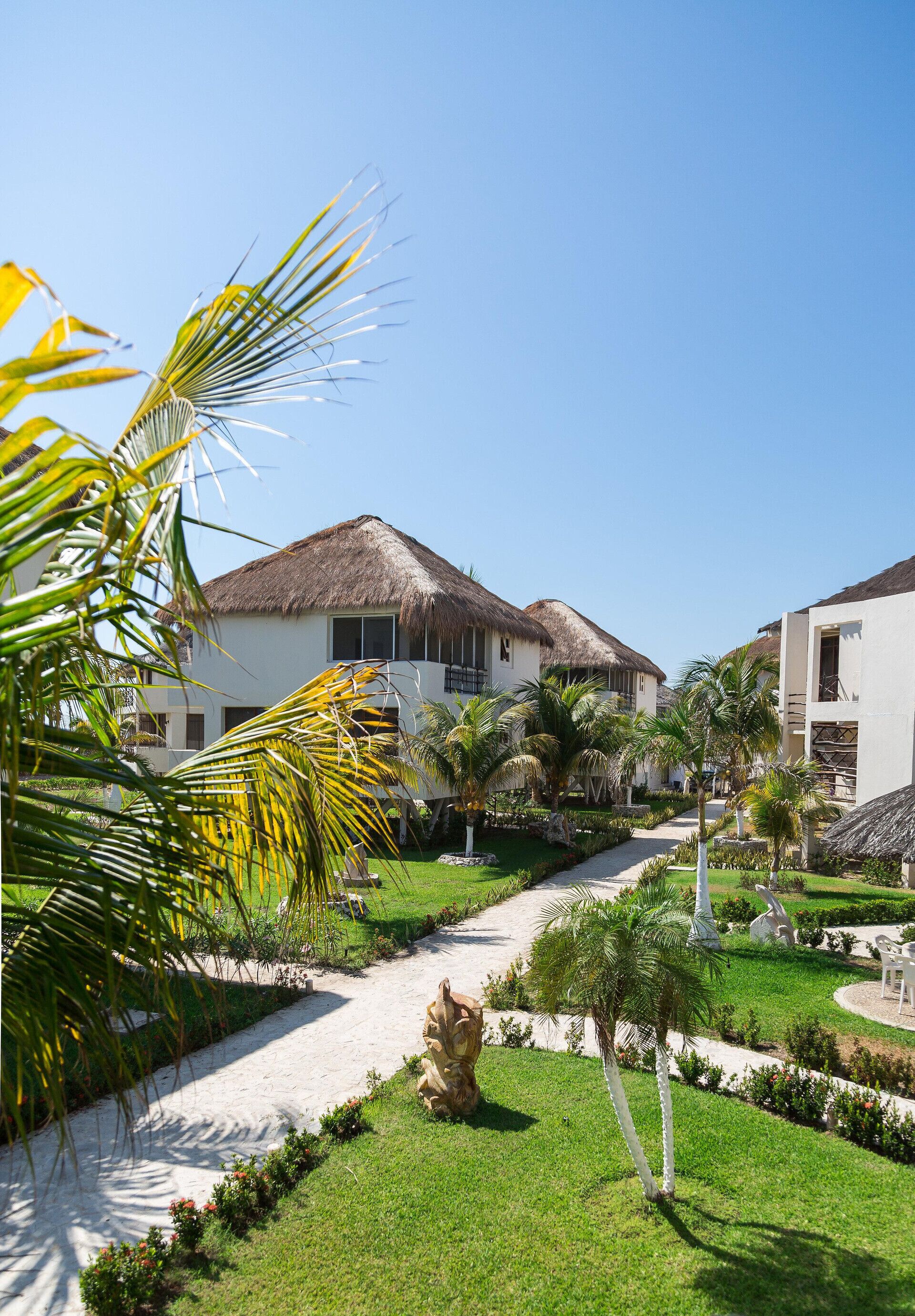 Villas Paraiso Resort