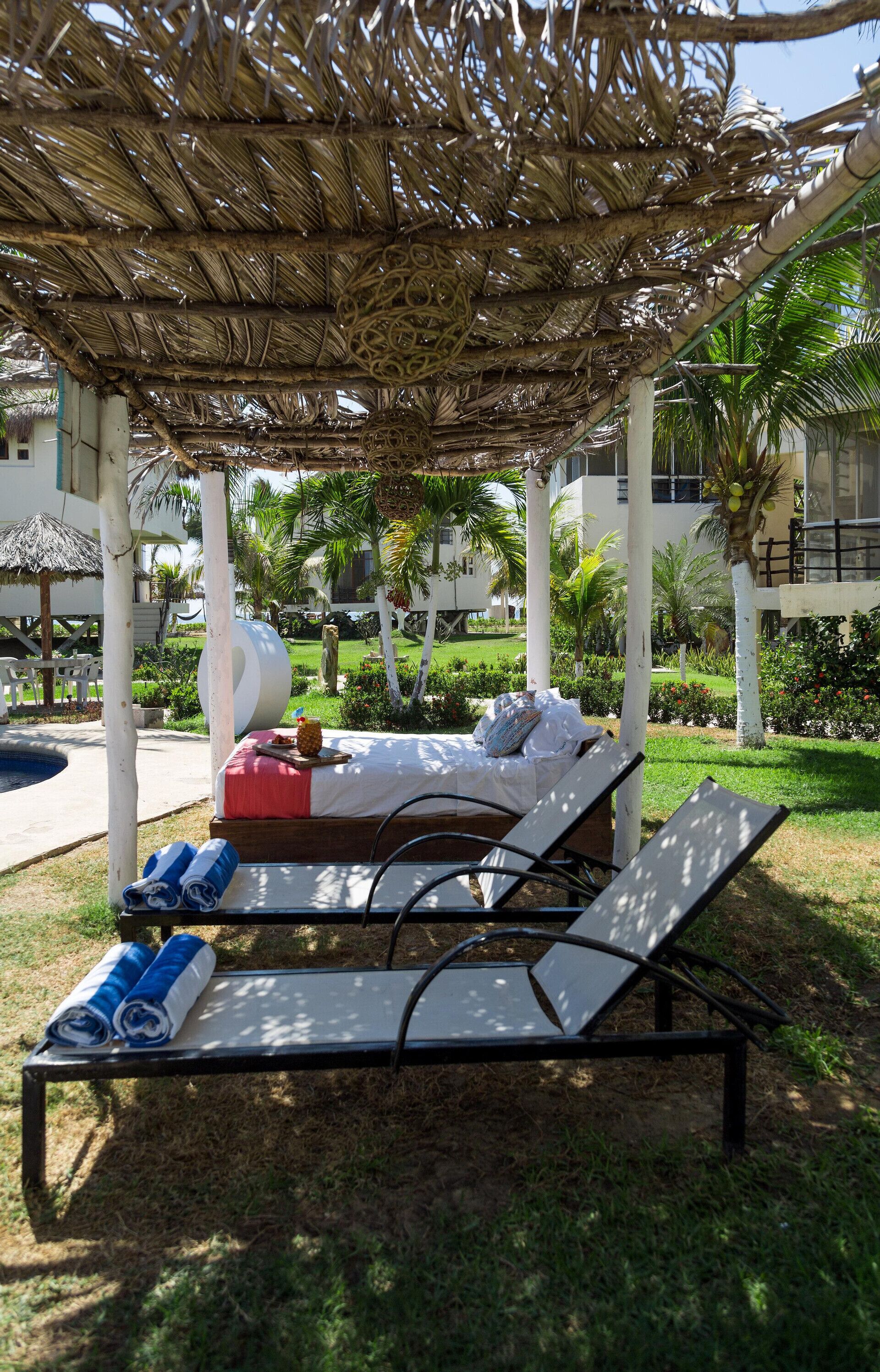 Villas Paraiso Resort