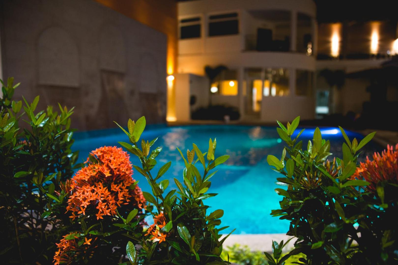 Luxury Hotel Inn