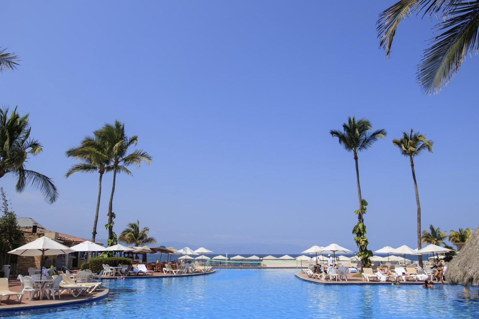 Al Club Velas Vallarta