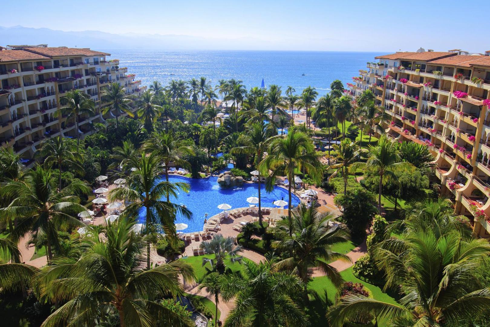 Al Club Velas Vallarta