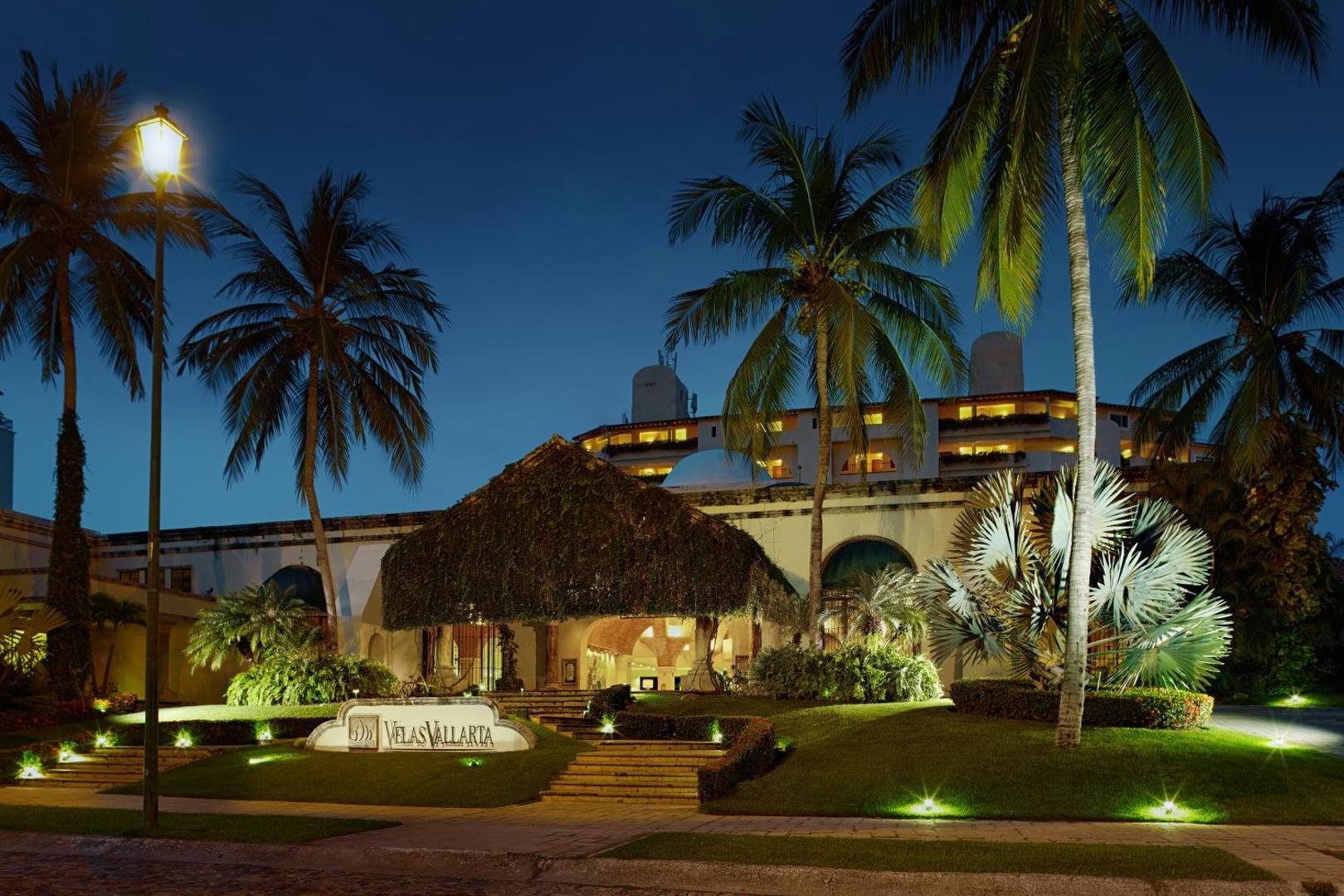 Al Club Velas Vallarta