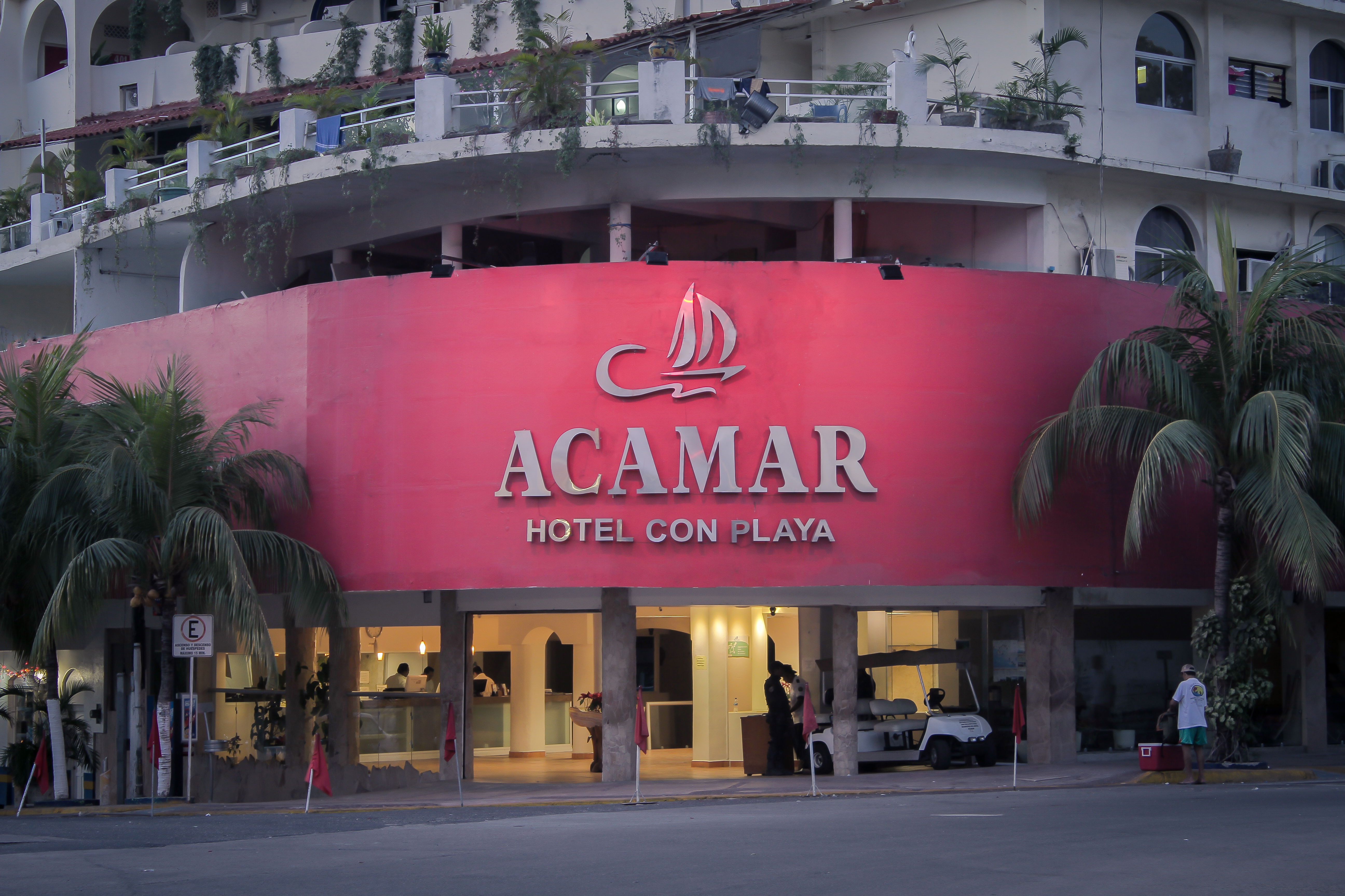 Hotel Acamar