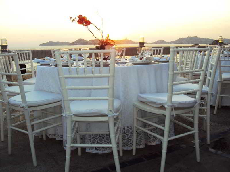 Acapulco Malibu