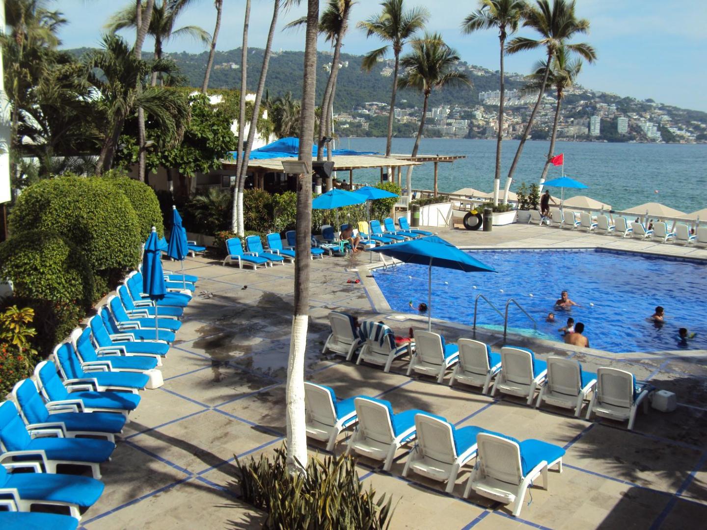 Acapulco Malibu