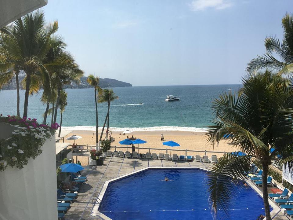 Acapulco Malibu