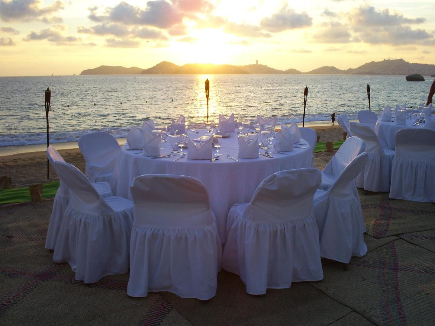 Acapulco Malibu