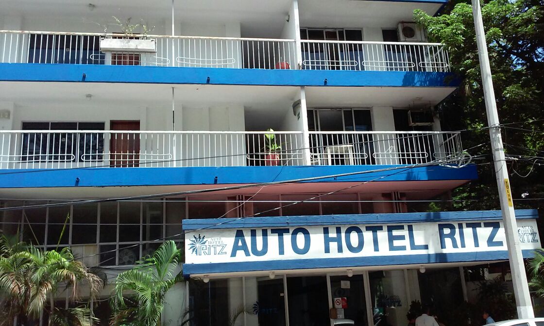 Auto Hotel Ritz Acapulco