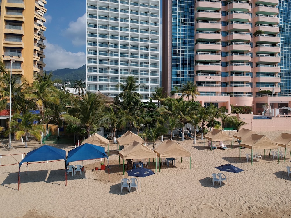 Bnow Hotels Acapulco