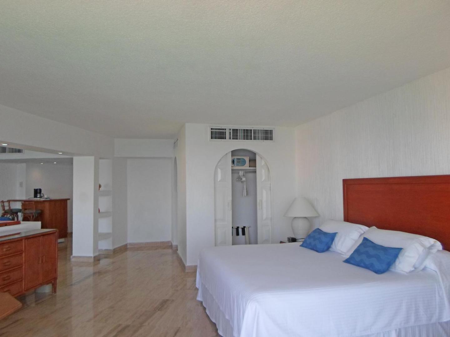 Hotel Amares Acapulco