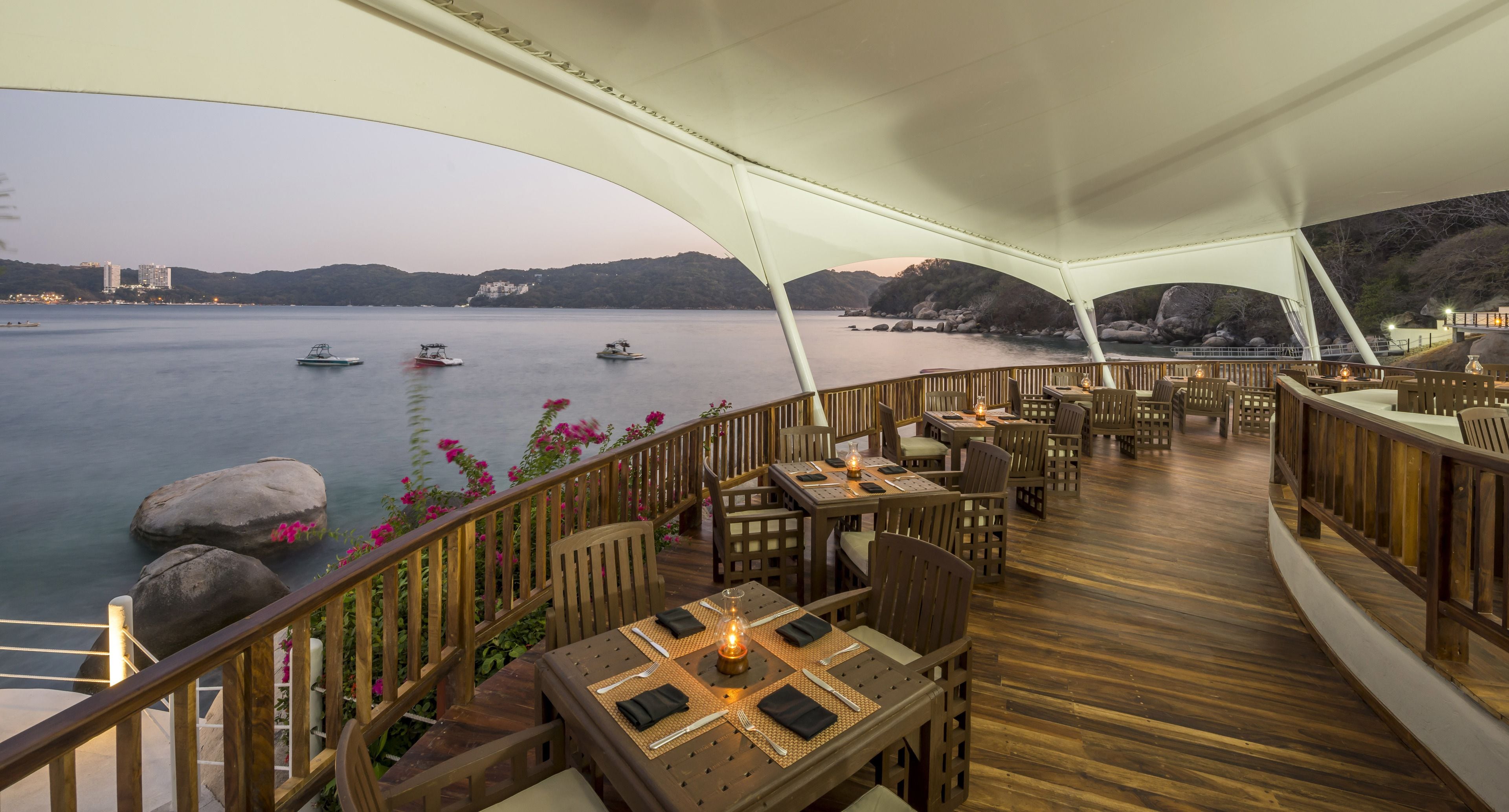 Camino Real Acapulco Diamante