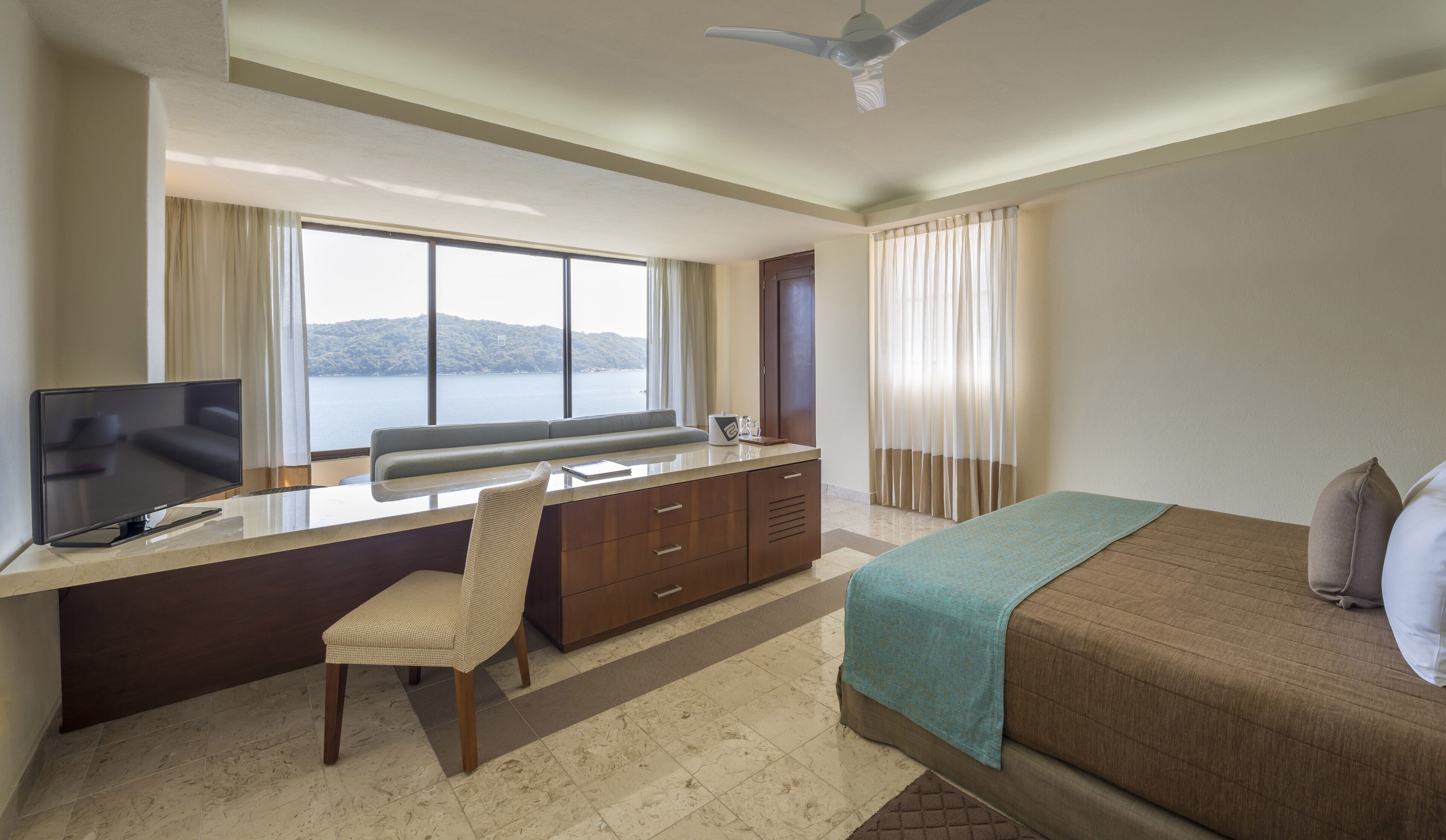 Camino Real Acapulco Diamante