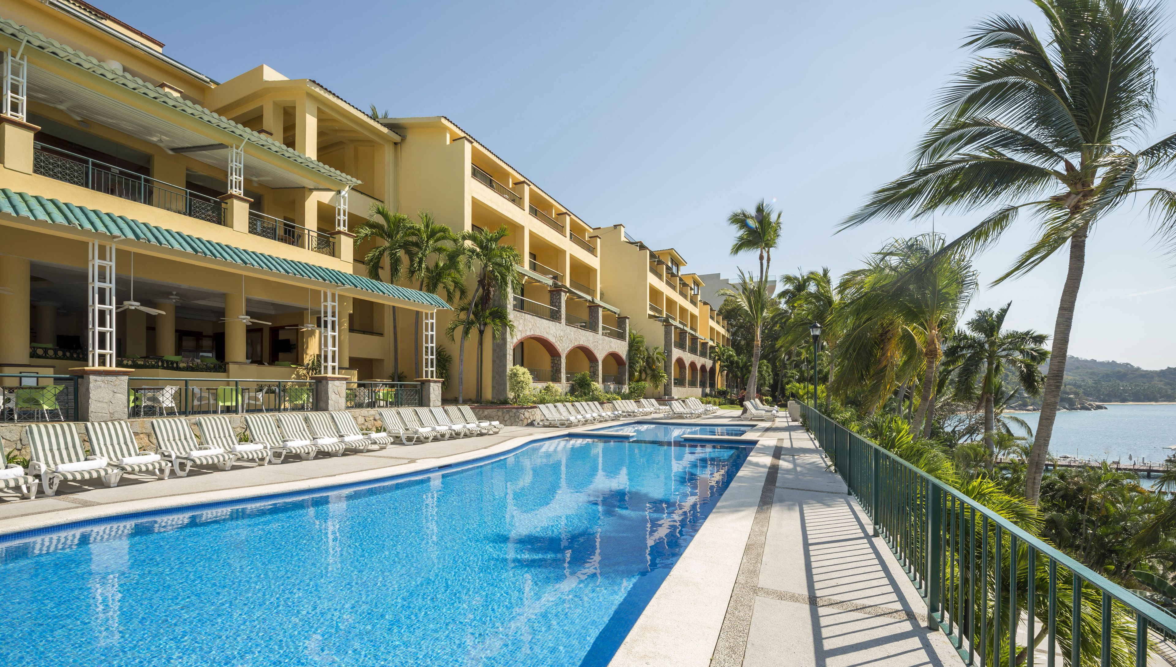 Camino Real Acapulco Diamante