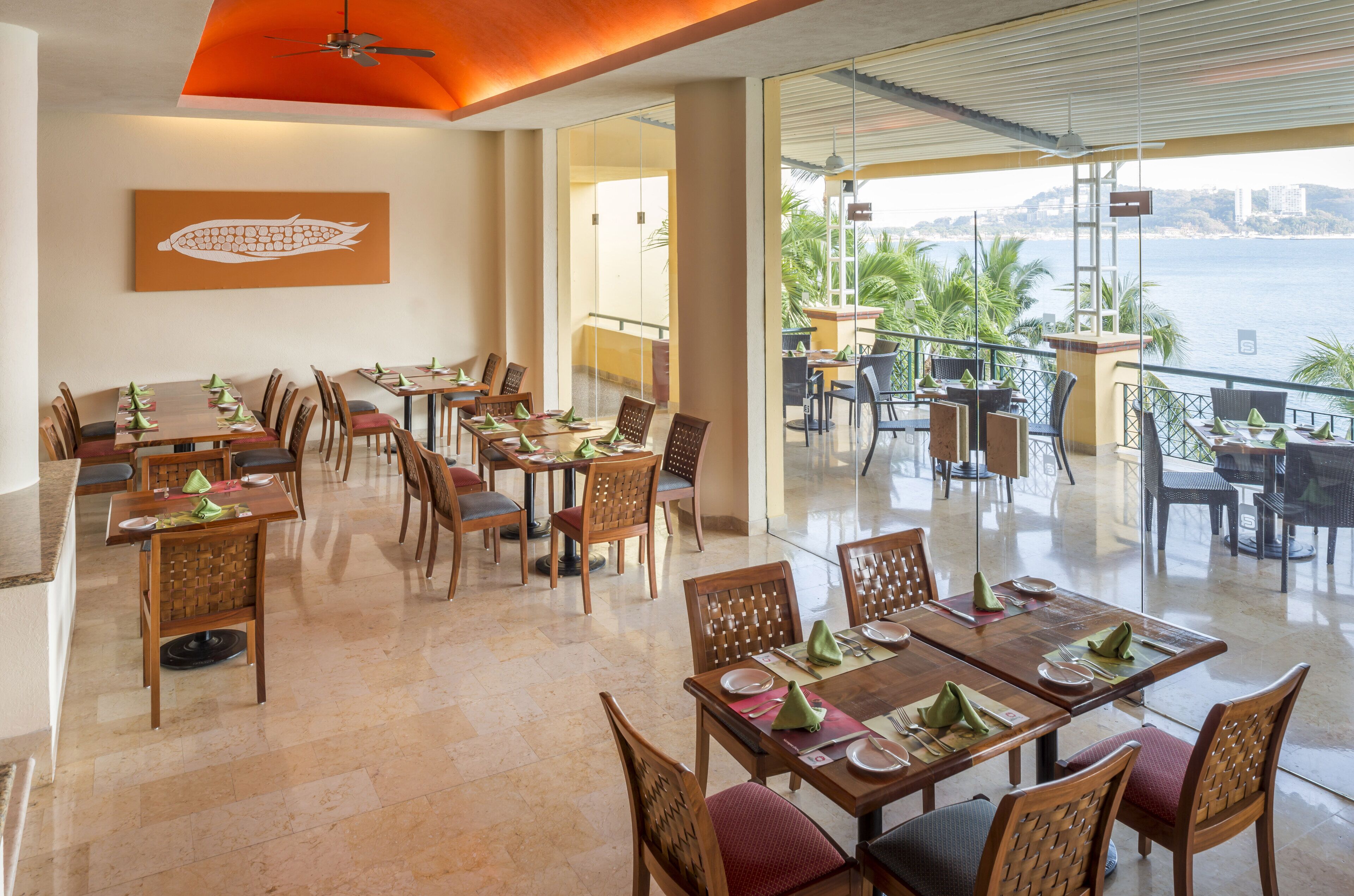 Camino Real Acapulco Diamante