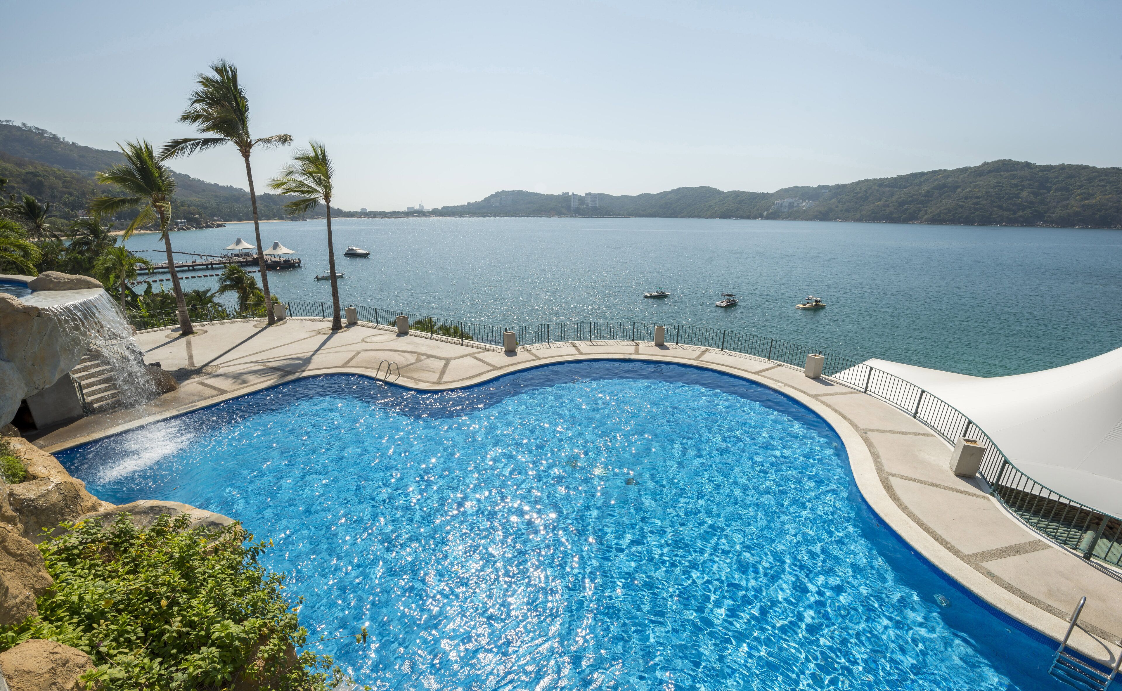 Camino Real Acapulco Diamante
