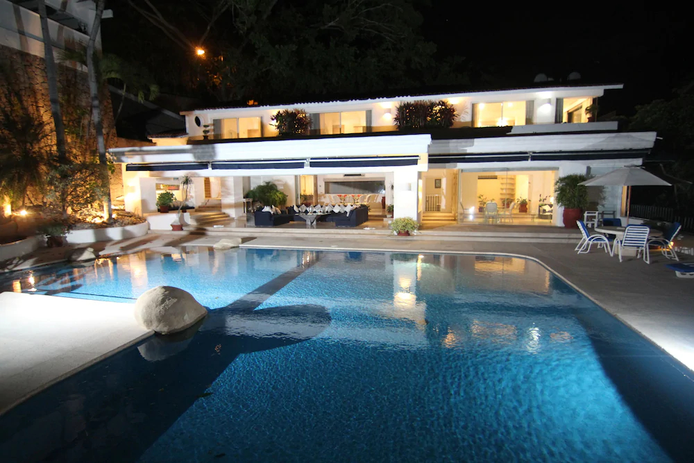 Hermosa Villa En Las Brisas, Acapulco