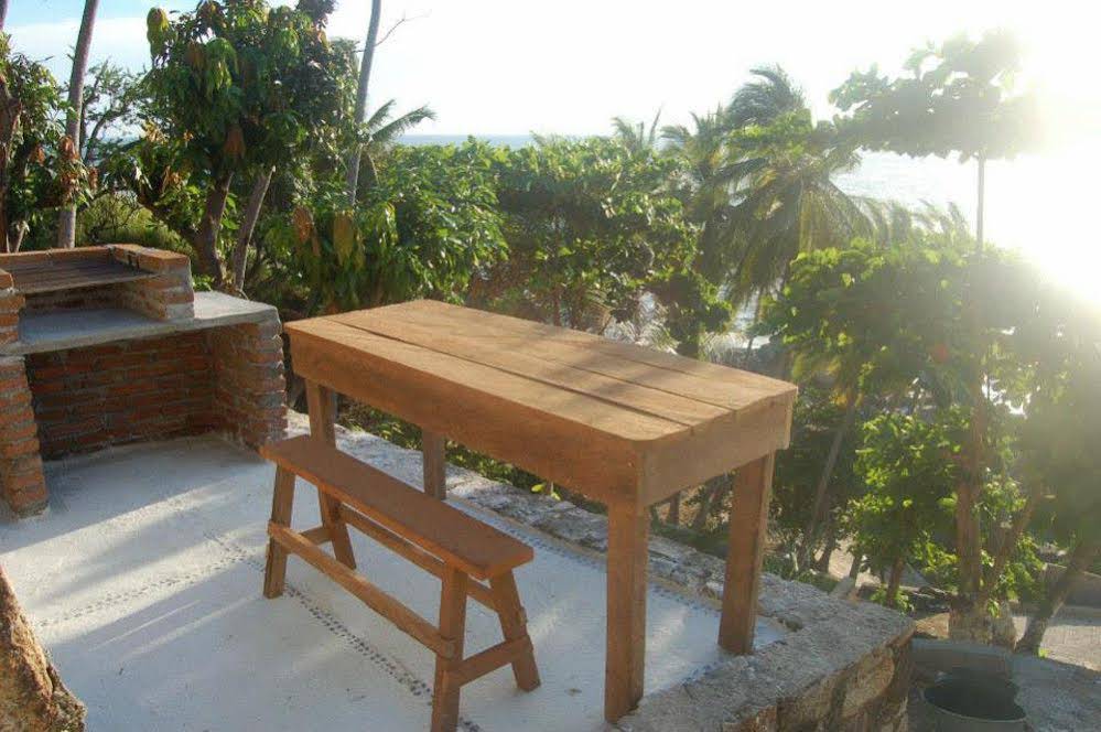 Cocos Camp