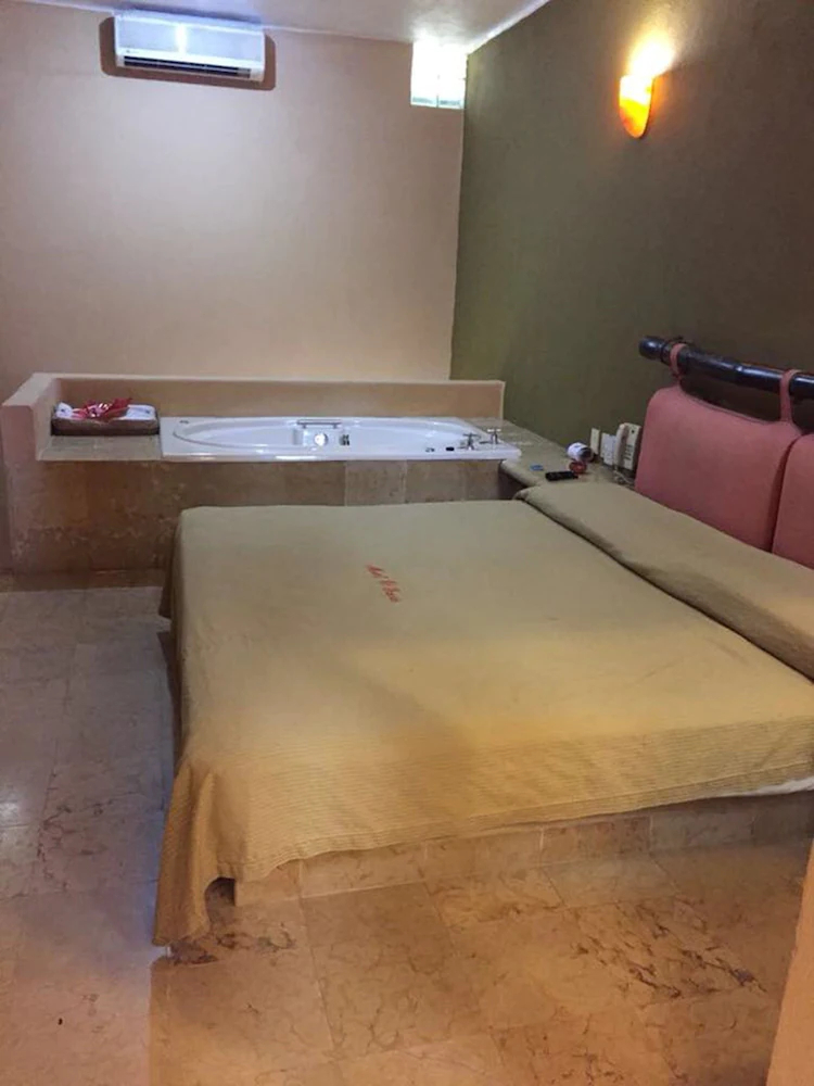 El Fuerte Motel