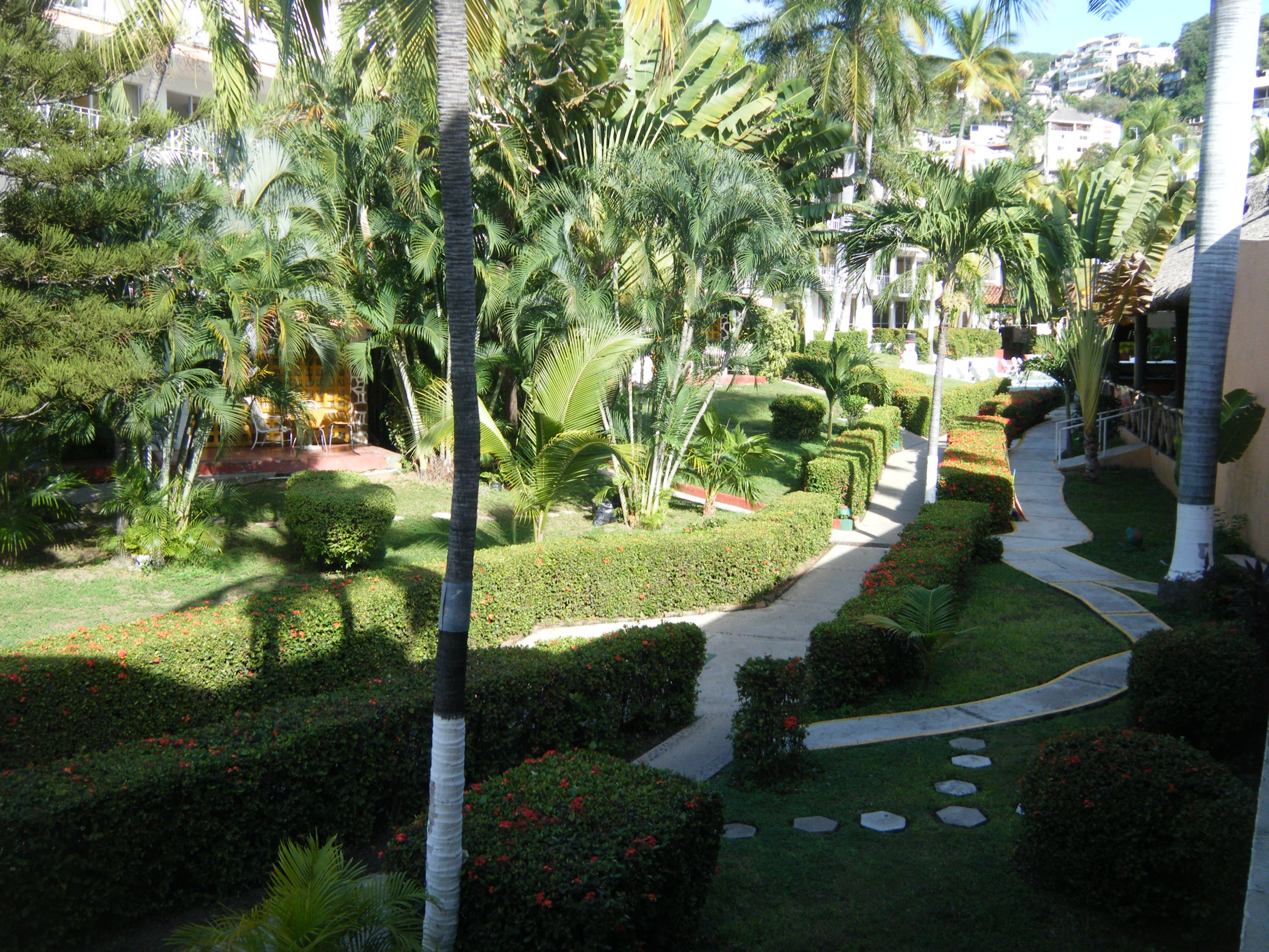 El Tropicano