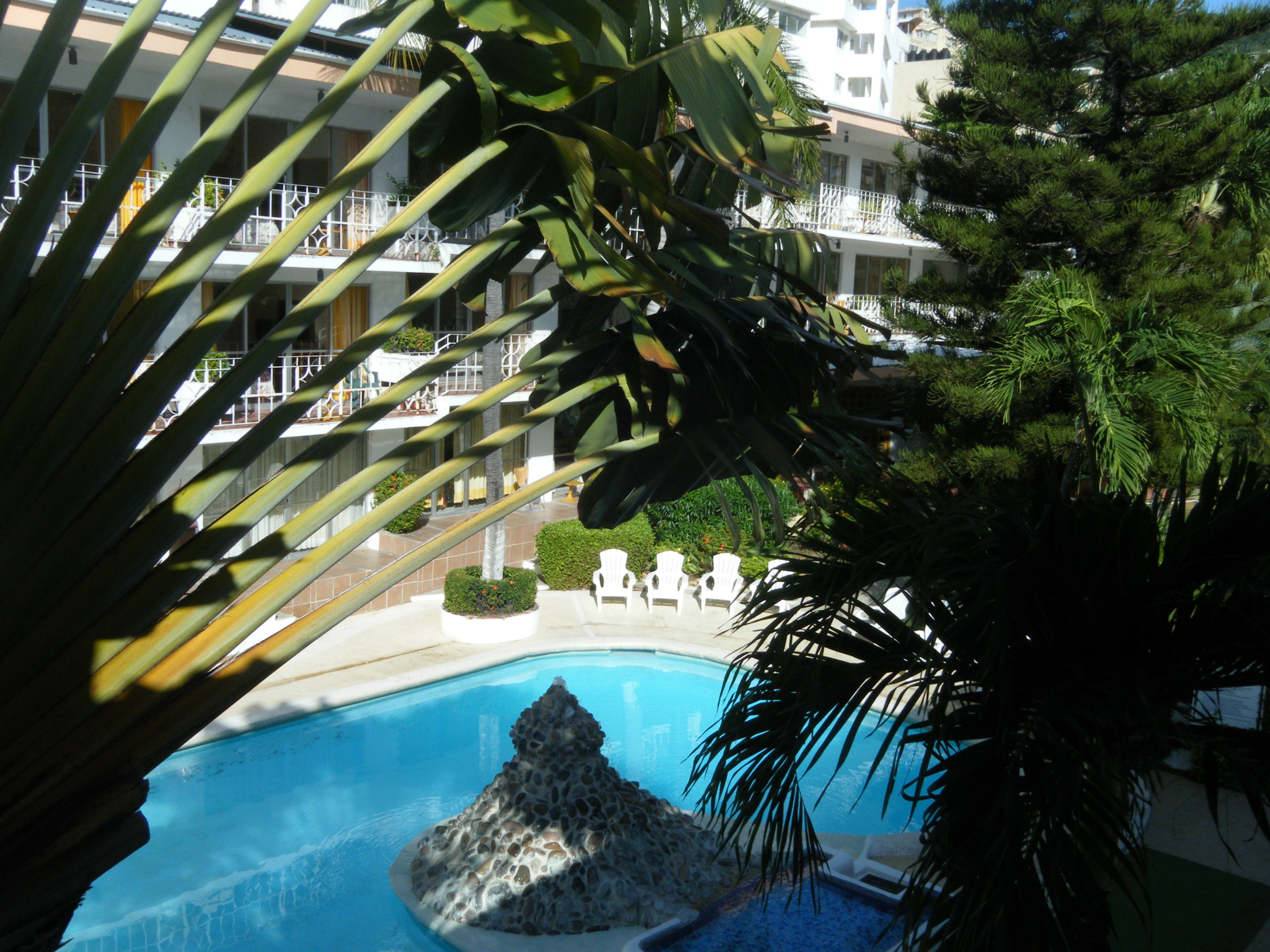 El Tropicano