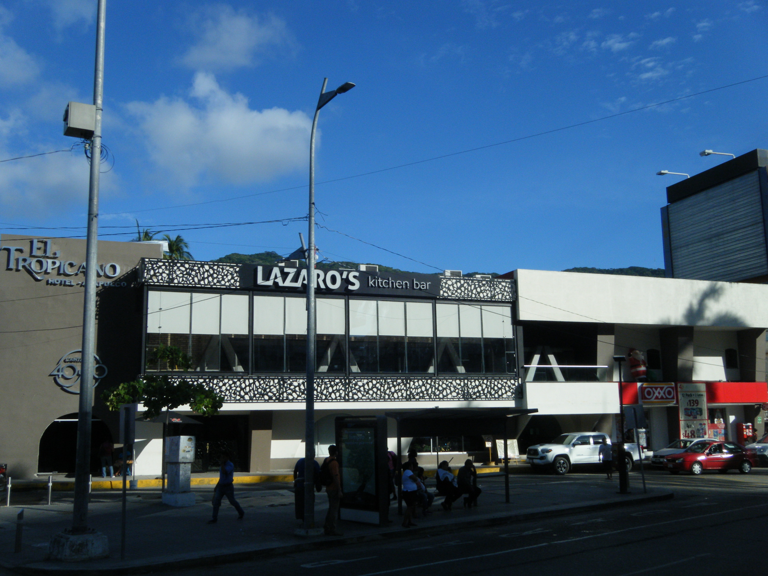 El Tropicano