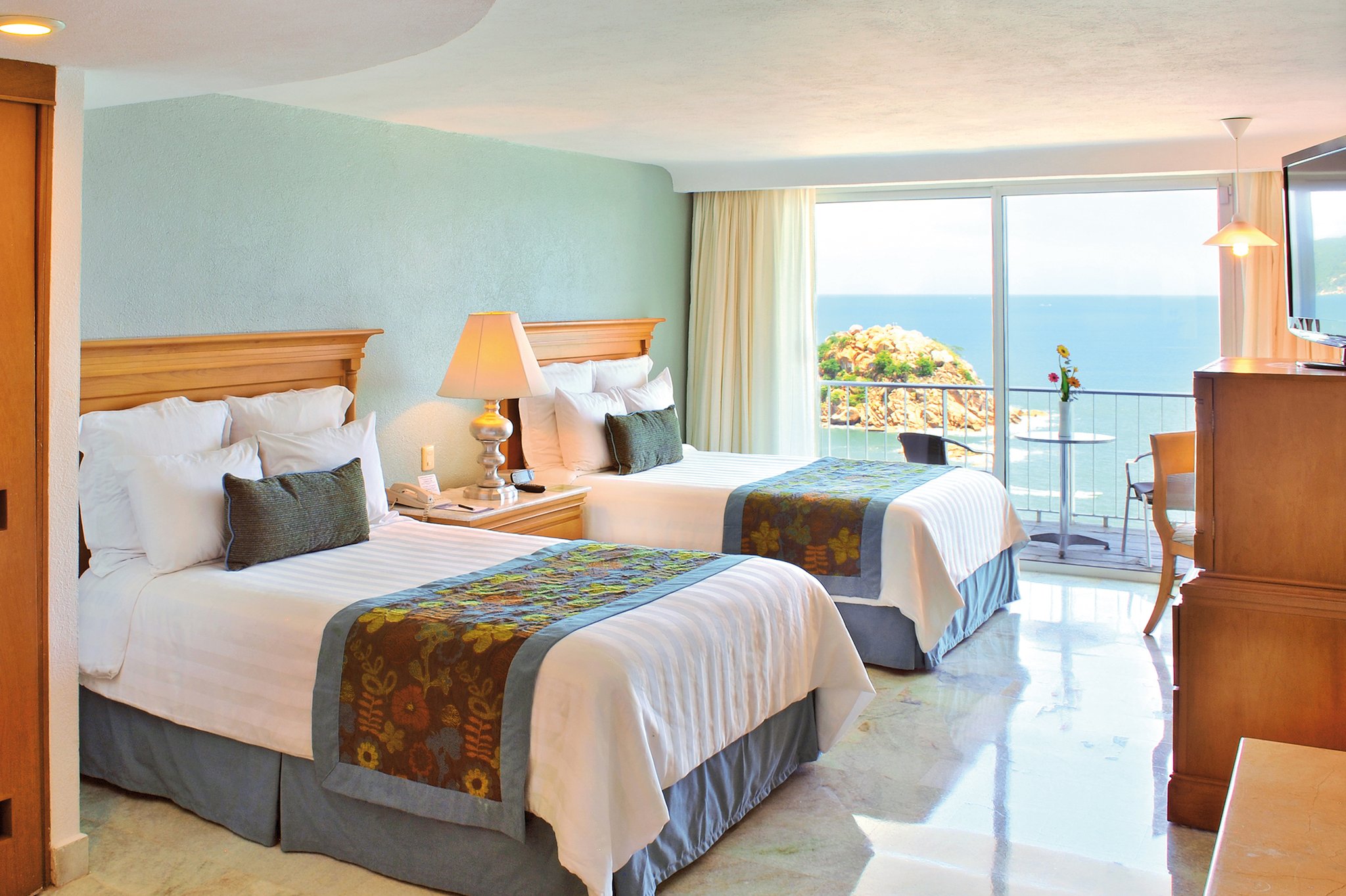 Emporio Acapulco