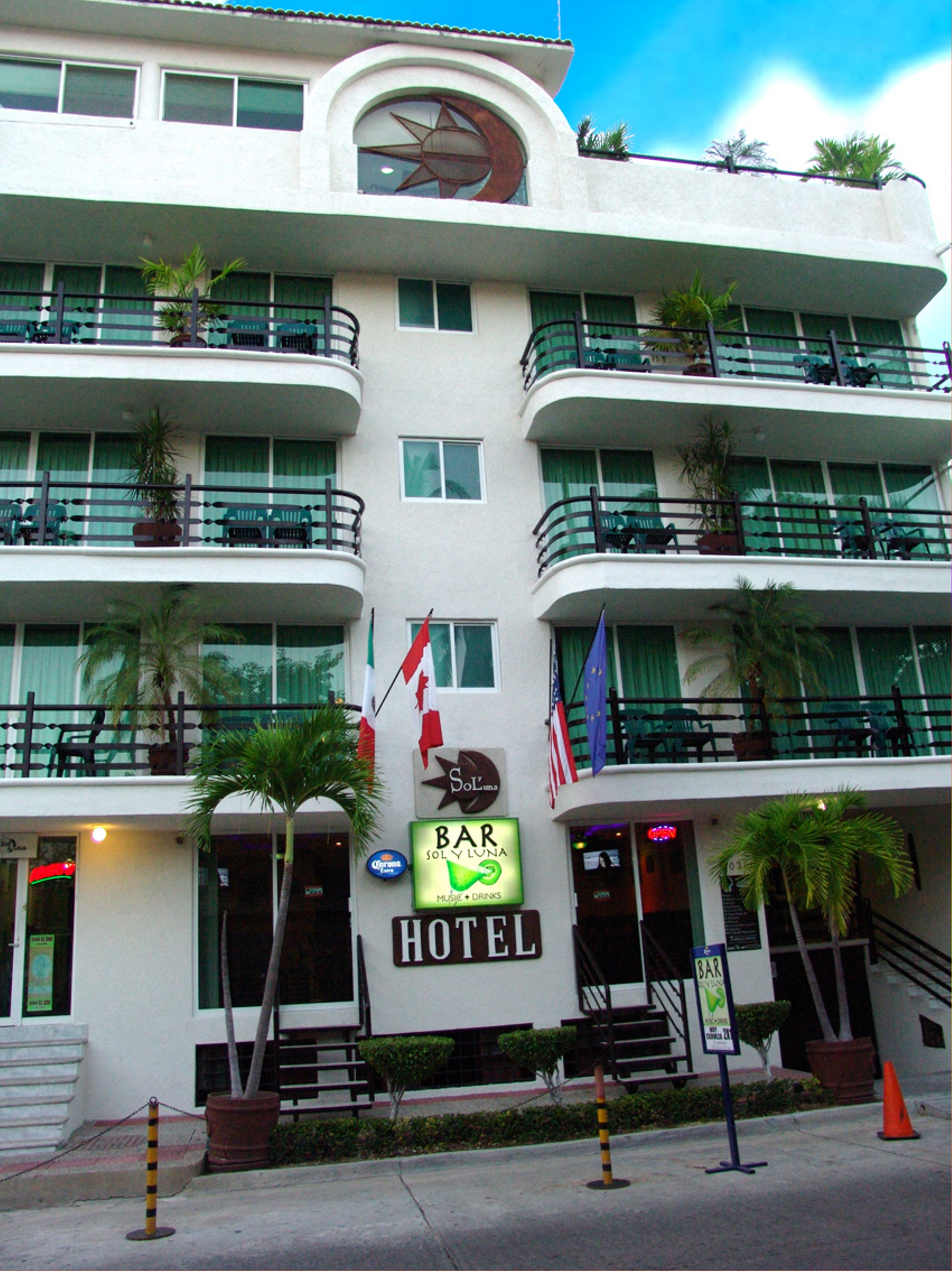 Hotel and Spa Sol y Luna