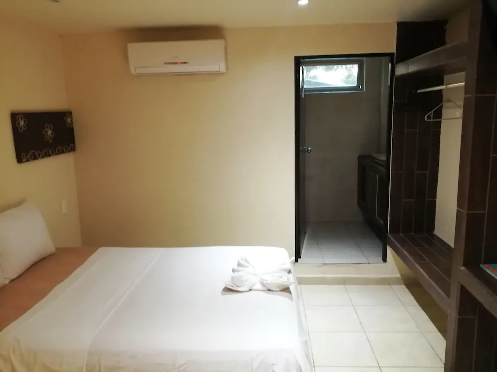Hotel Ashly