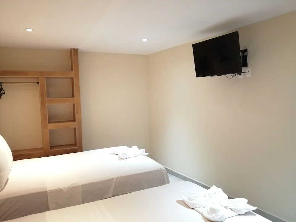 Hotel Ashly