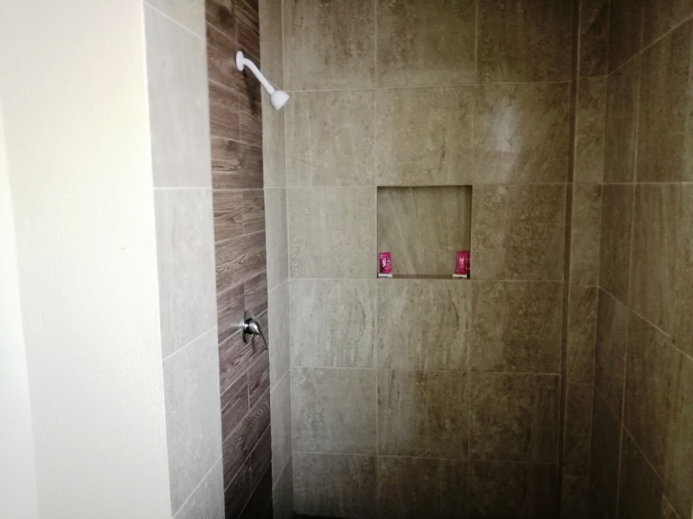 Hotel Ashly