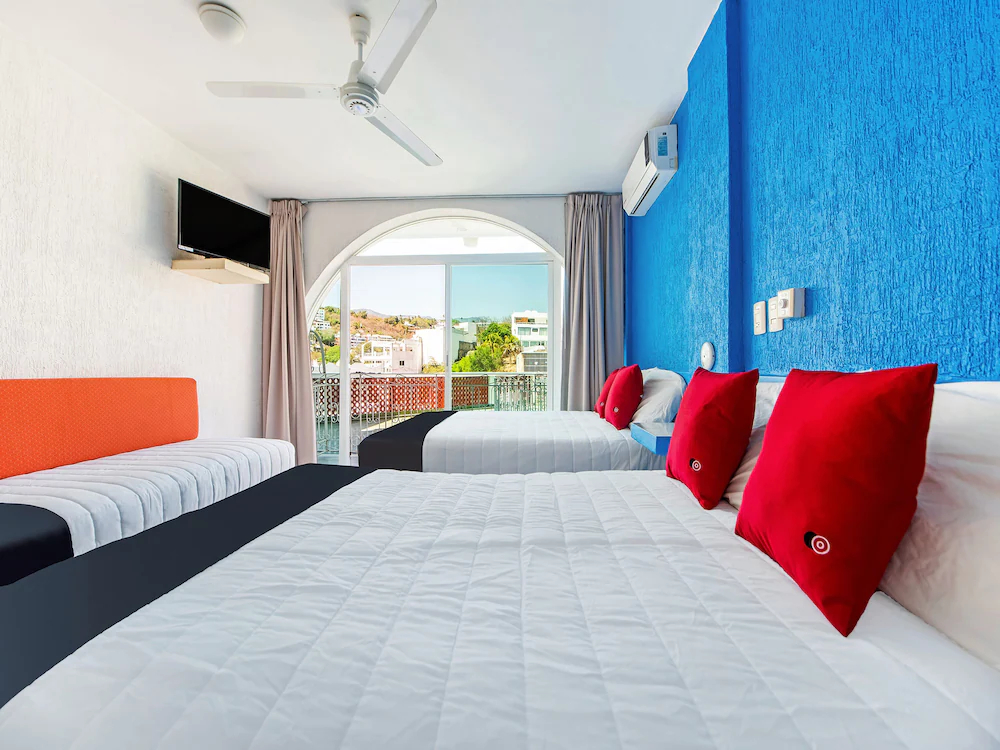Hotel El Mejicano Acapulco by OYO Rooms