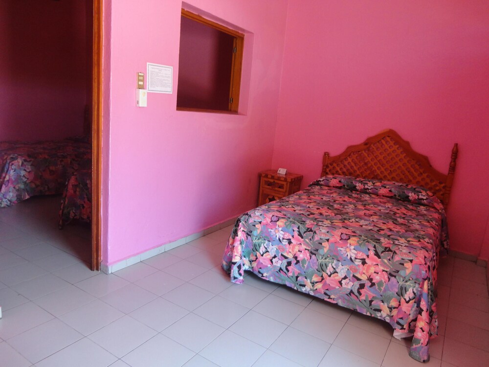 Hotel La Jungla