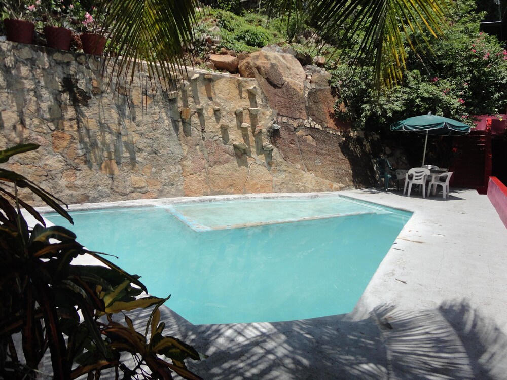 Hotel La Jungla