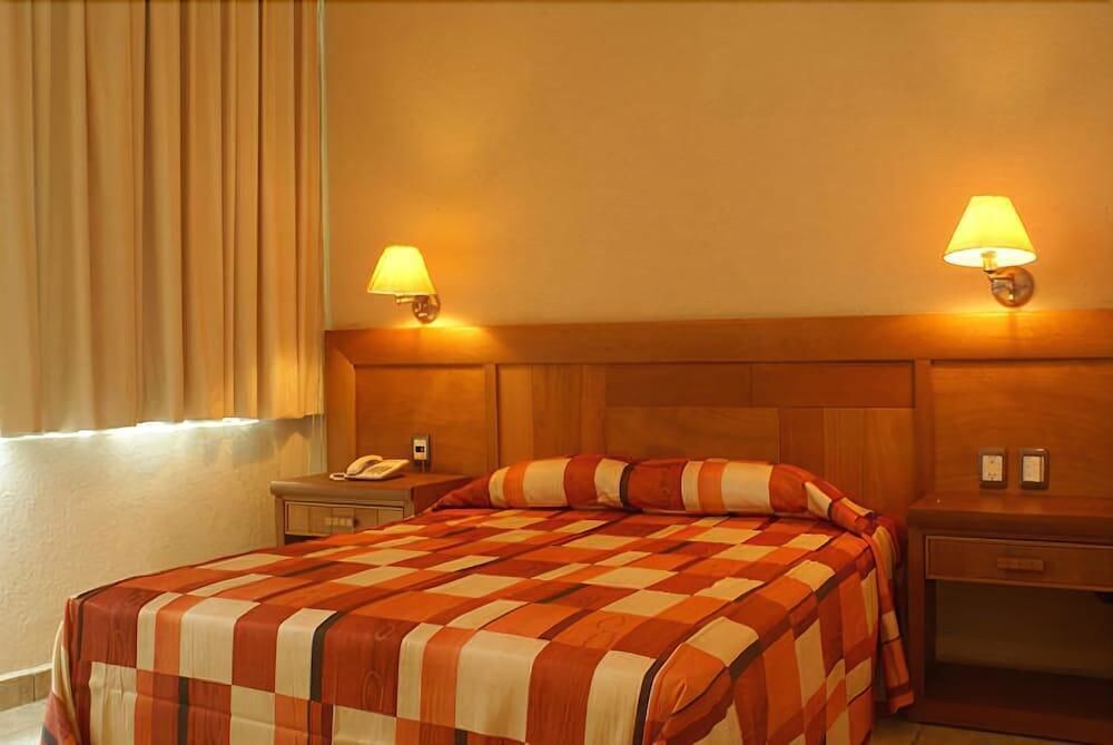 Hotel Tortuga Express