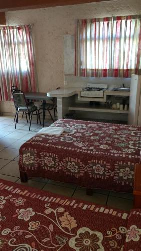 Hotel y Bungalows Olivares