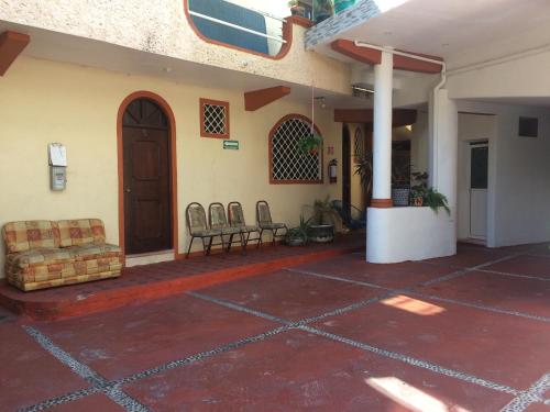 Hotel y Bungalows Olivares