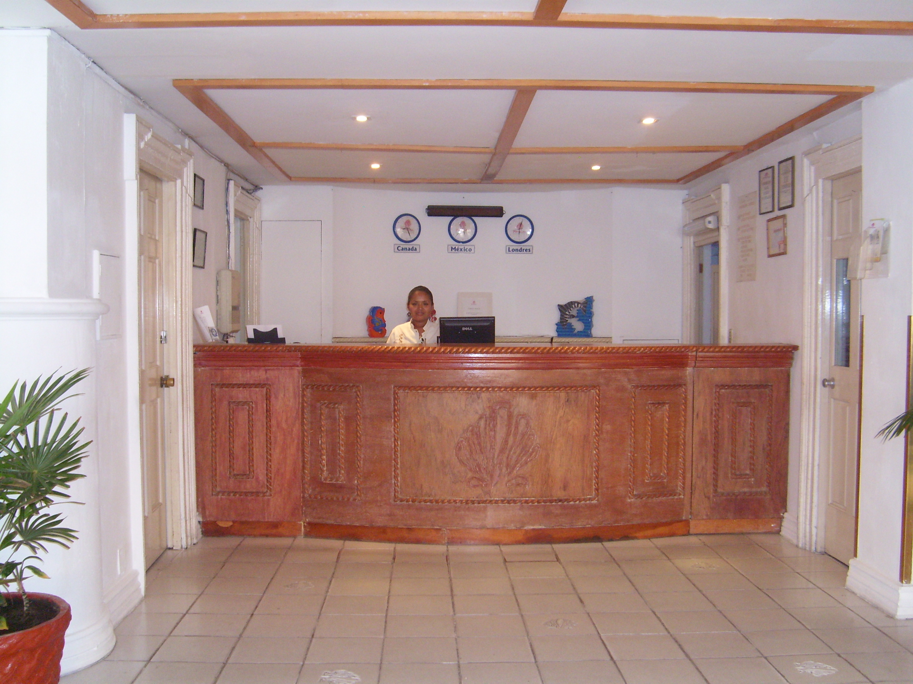 Maralisa Hotel and Beach Club