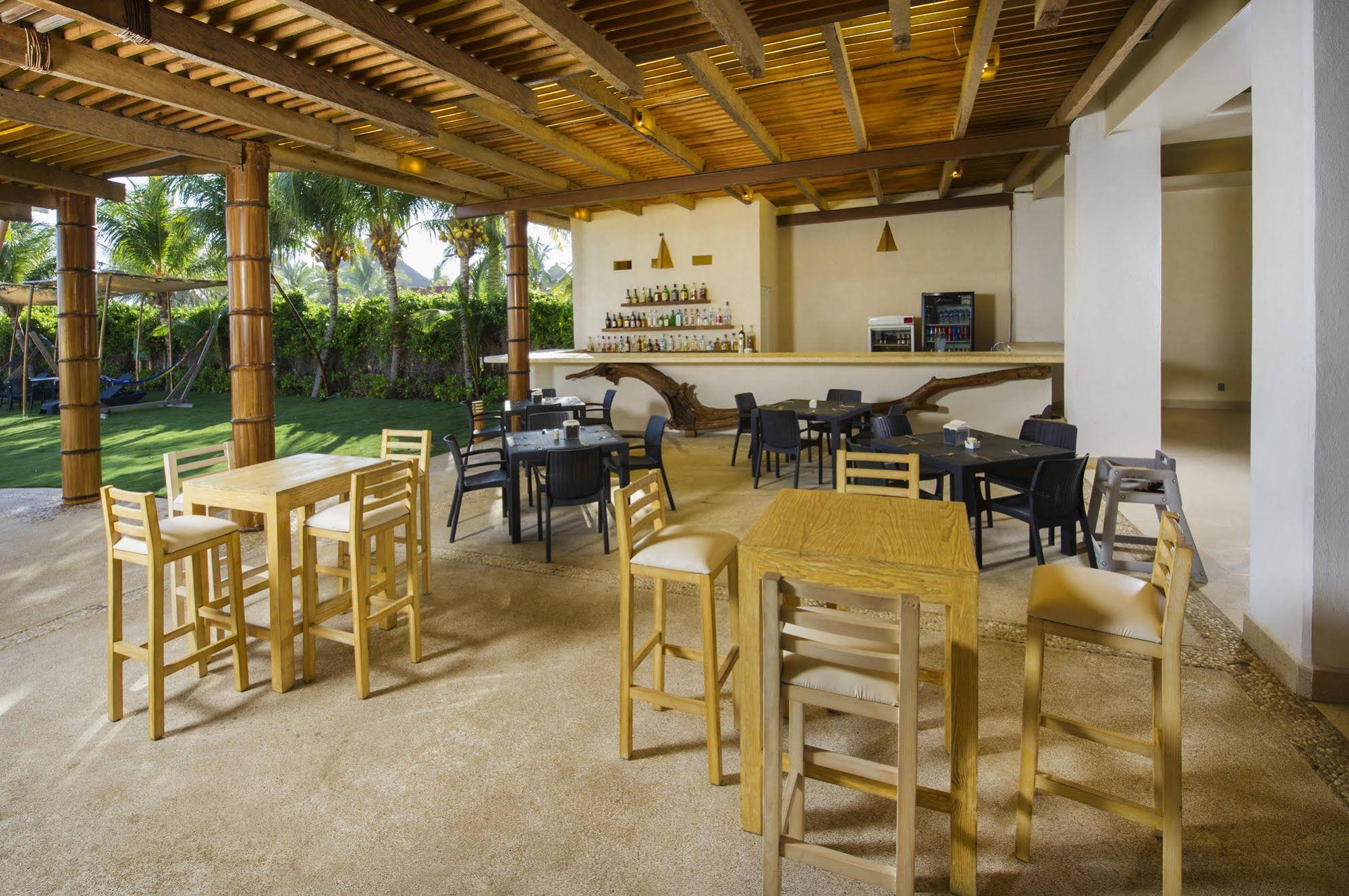 Mishol Hotel & Beach Club