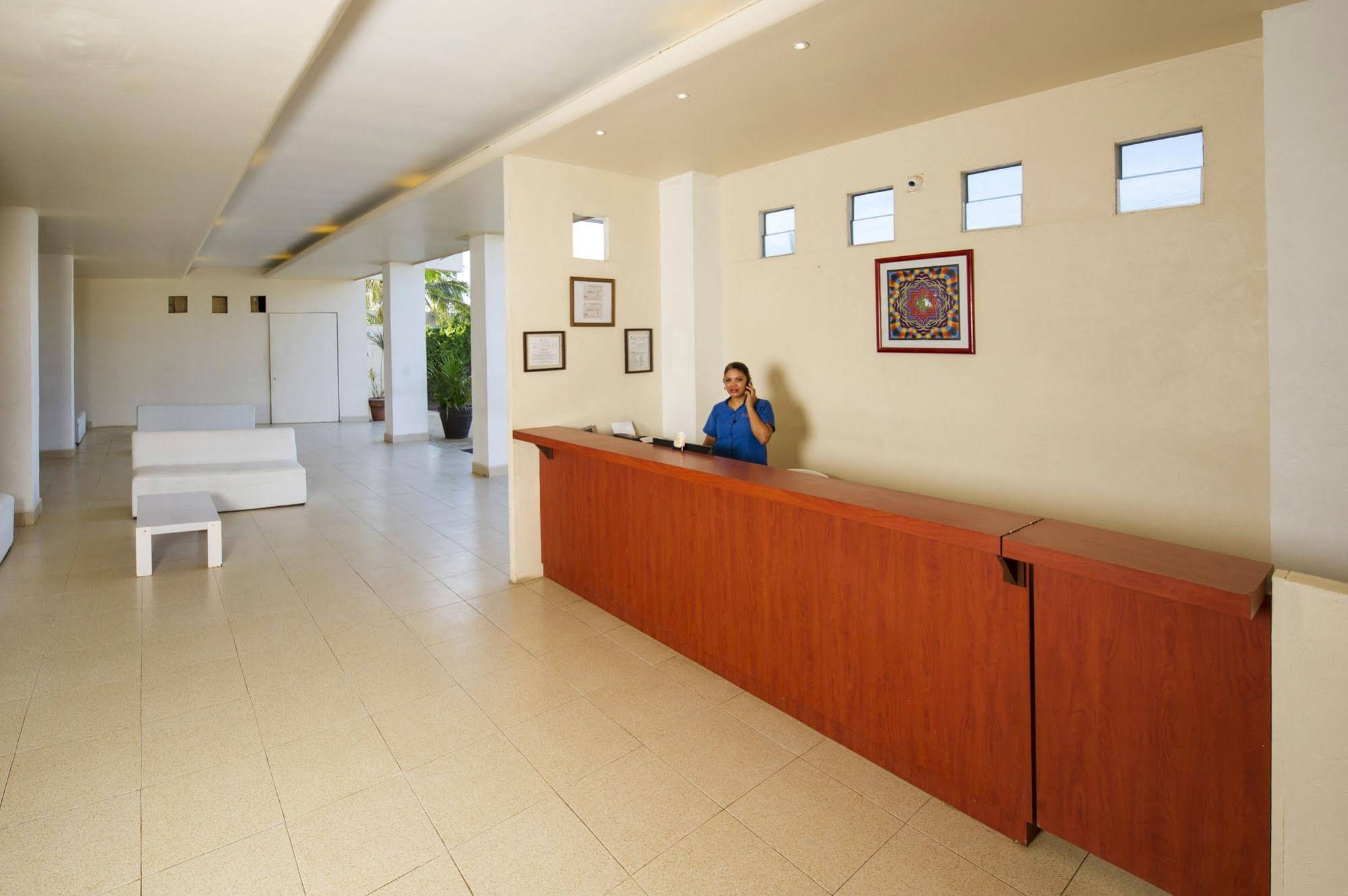 Mishol Hotel & Beach Club