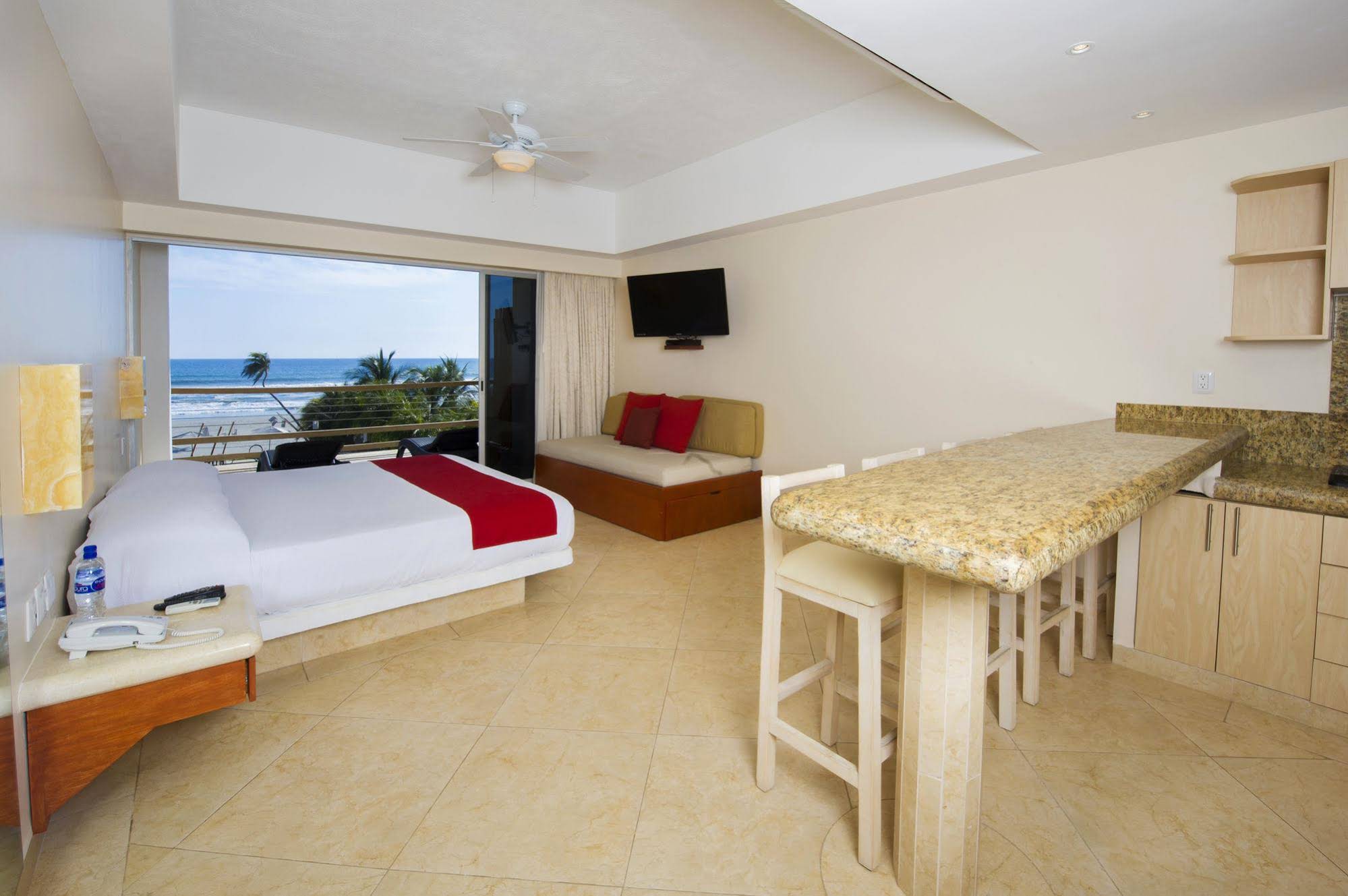Mishol Hotel & Beach Club