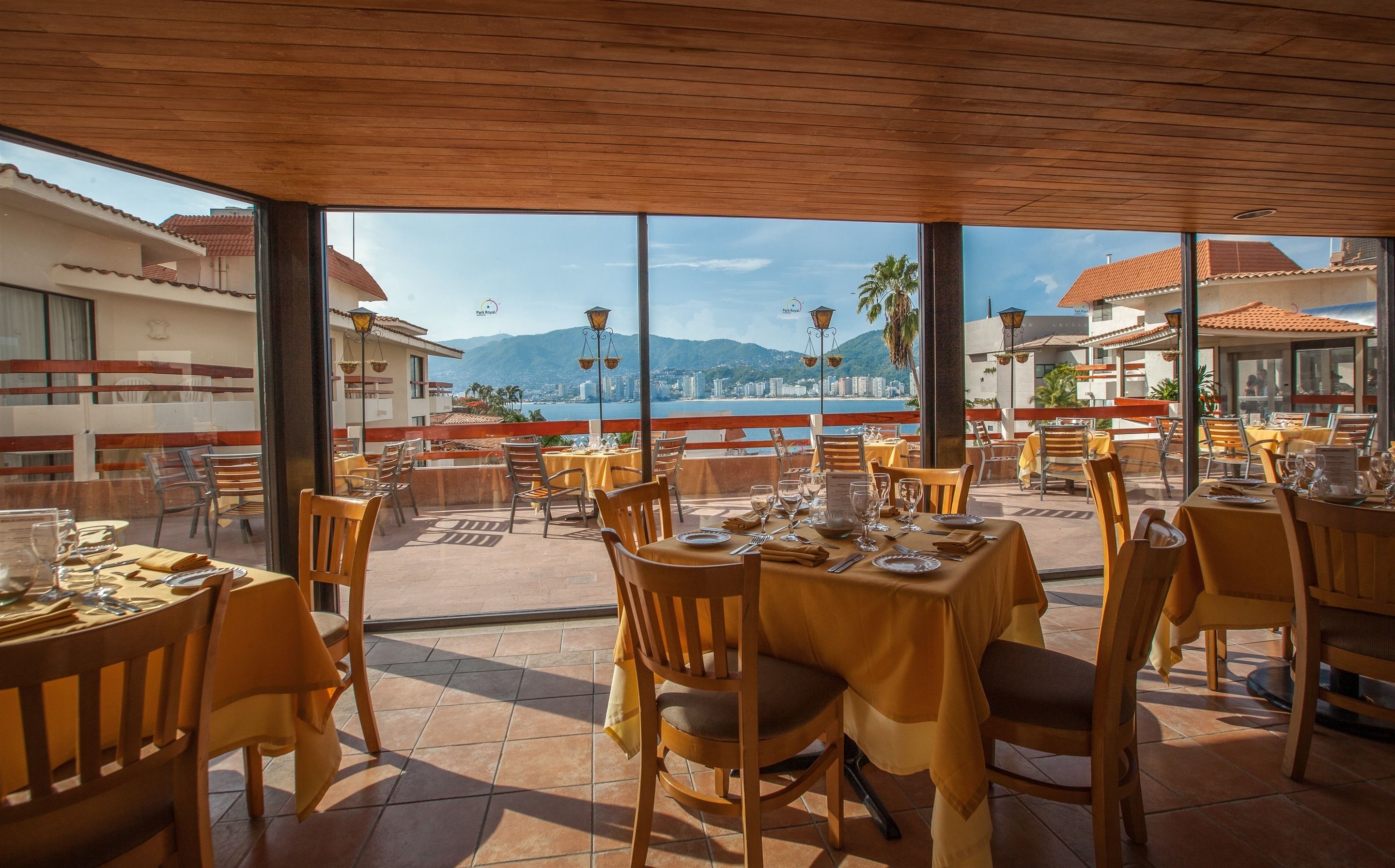 Park Royal Beach Resort Acapulco
